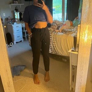 Lululemon Stretch High-Rise Cropped Pant 23”